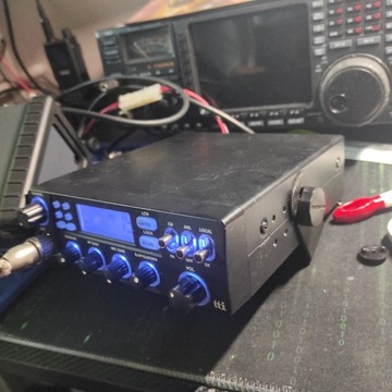 Cb radio tti tcb-880