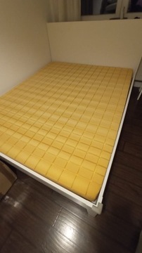 Rama łóżka + stelaż + materac Ikea