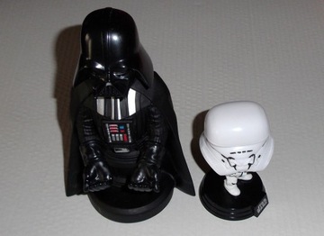 STAR WARS stojak na smartfon Darth Vader