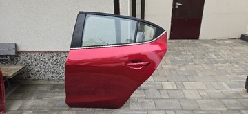 Mazda 3 sedan drzwi prawy tył