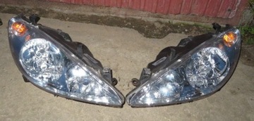 Prawie nowe lampy Peugeot 307 z przeciwmgielnymi