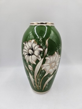 Zielony wazon w lilie Chodzież 31.5cm.
