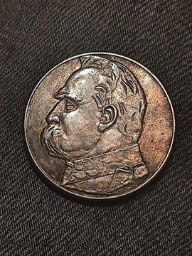 10 złotych 1938 rok pilsudski Polska wykopki monet