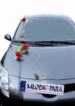 Dekoracja ślubna na samochód czerwona przyssawkach