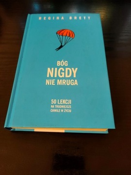 BÓG NIGDY NIE MRUGA