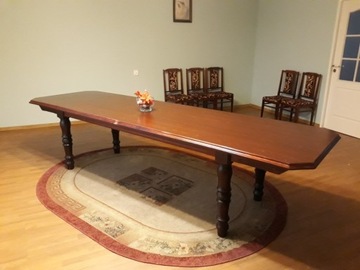 Stół do salonu na 12-14 osób
