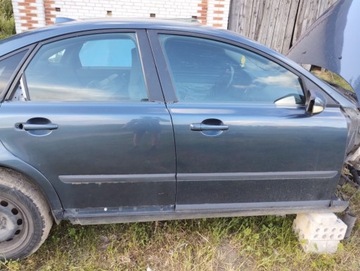 Volvo S40 05r drzwi przednie tylne prawe 466-46