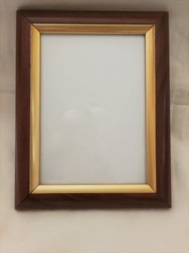 Ramka na zdjęcia 17,5 x 22,5 cm brązowa złocona