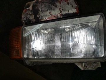 Lampa lewa przednia Hella Audi 80 B2 polift