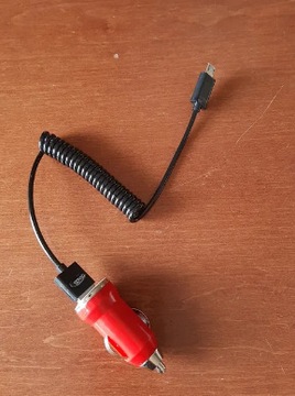 Ładowarka samochodowa (adapter + kabel micro USB) 