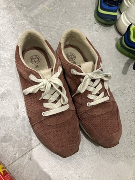 Sneakersy skorzane Massimo Dutti 39