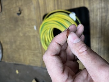 Przewód instalacyjny 1x4mm żółto-zielony