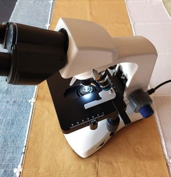 Mikroskop Delta Optical Genetic Pro Bino 40-1000x