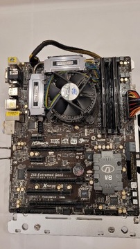 ASRock Z68 Extreme4 Gen3 i7-3770 DDR3 16GB SSD 512