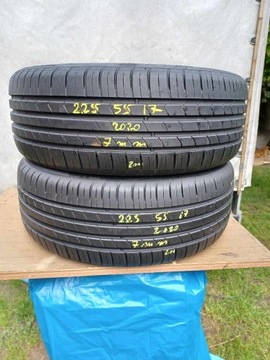 Opony letnie Kumho 225/55 R17