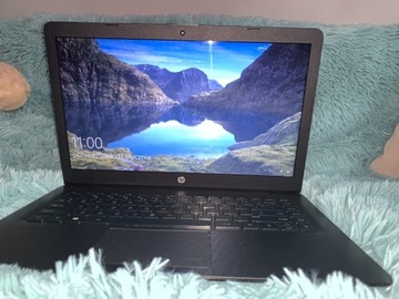 Laptop HP 13G82EA