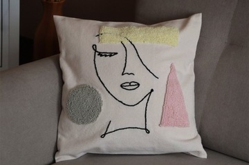 Poszewka na poduszkę abstrakcyjna, haft pętelkowy