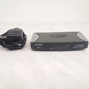 PLANET SW-801 Fast Ethernet Switch