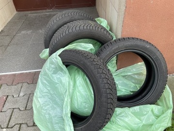 Opony zimowe 2x FULDA 165/60R15/77T, 2x FALKEN 