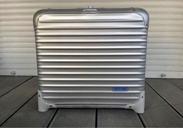 RIMOWA Topas walizka biznesowa na 2 kółkach TSA aluminium kabinowa 23L