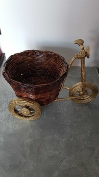 Osłonka na doniczkę rower z papierowej wikliny 