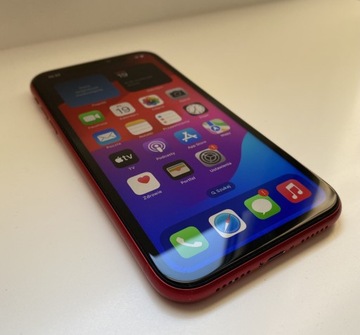 iPhone 11 czerwony 64gb