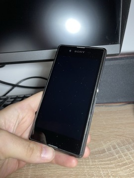 Smartfon Sony Xperia E3