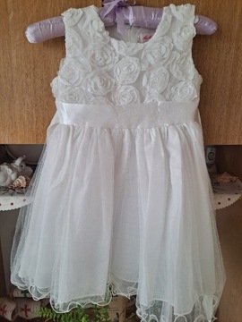 Biała  sukieneczka na 104 cm.