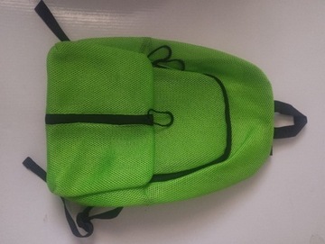 Plecak widoczny na zdjęciu licytacja 