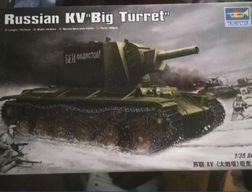 Model firmy Trumpeter 1:35 KV1 