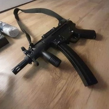 MP5 H&K umarex cal.6mm +gaz +kulki 0.25