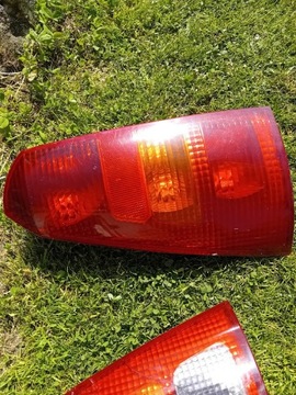 Lampa tył ford focus mk1 2004 