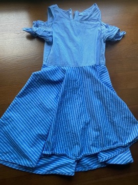 Sukienka jasnoniebieska Mayoral. 140cm