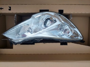 SUBARU OUTBACK MR10 lampa prawa ksenon