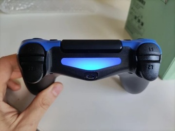 DUALSHOCK 4 KONTROLER PS4 NIEBIESKI