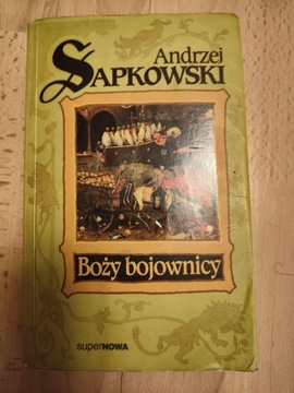 Boży bojownicy, Andrzej Sapkowski