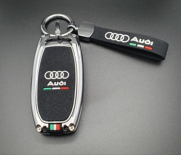 MODNE ETUI Z BRELOCZKIEM AUDI C7 B8 