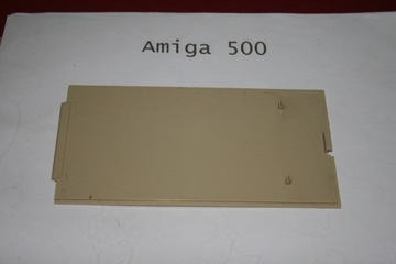 Amiga 500 - Dolna klapka obudowy