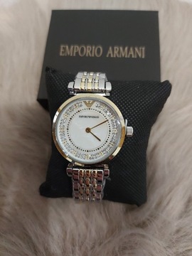 Zloto-srebrny zegarek Emporio Armani w pudelku