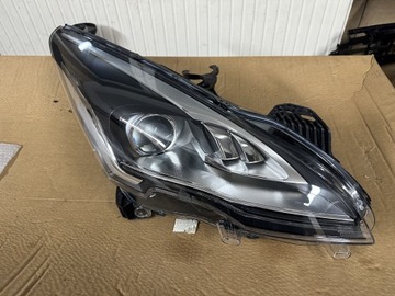 Lampa prawa Peugeot 3008 5008 LIFT