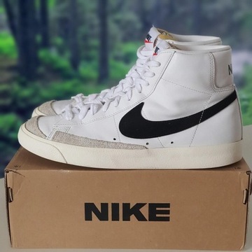 Buty NIKE Blazer MID '77 - białe - 42.5