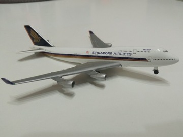 Model samolotu Boeing 747 Singapur 