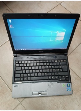 Laptop Fujitsu S792 i5 zadbany