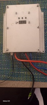 Fotowoltaiczny sterownik grzałki CWU z termostatem