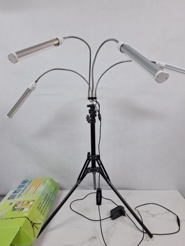 Lampa do roślin LED na stojaku