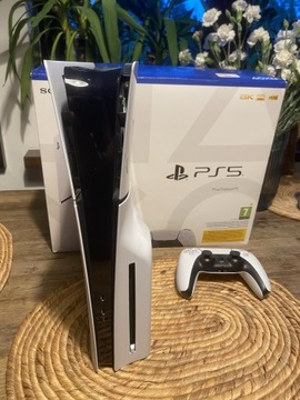 Konsola Sony PlayStation 5 slim z napędem