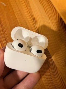 Apple AirPods 3 A2566 oryginalne sprawne 100%