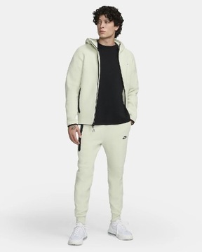 Nike tech fleece