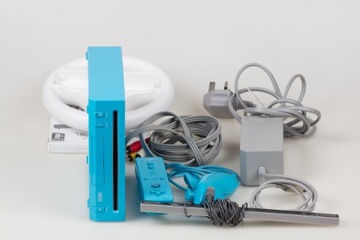 Kompletna konsola Nintendo Wii niebieska