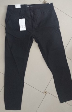 Męskie spodnie firmy ZARA Skinny Fit rozm. 44